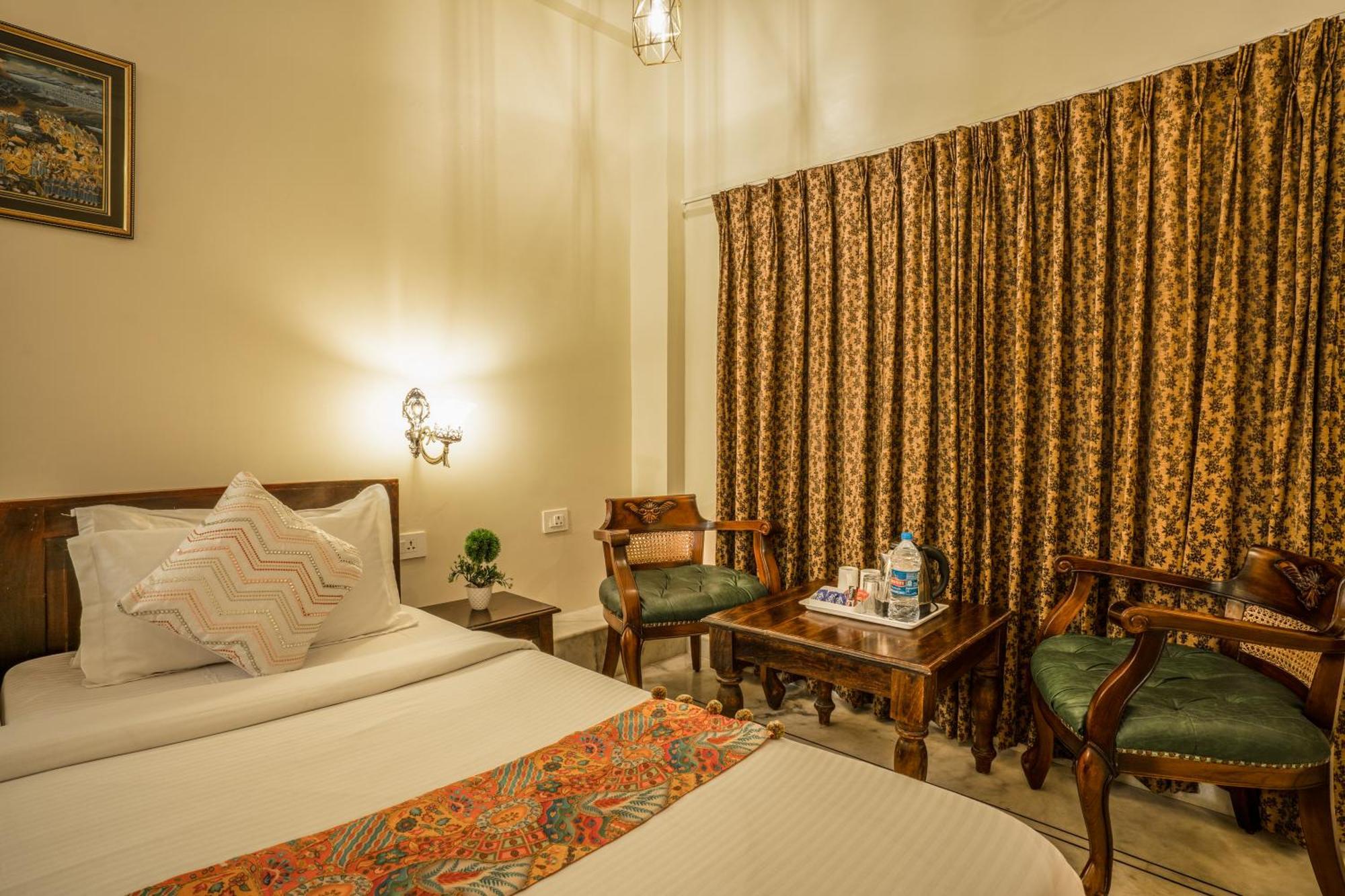 Tripli Hotels Shiv Villas Udajpur Zewnętrze zdjęcie