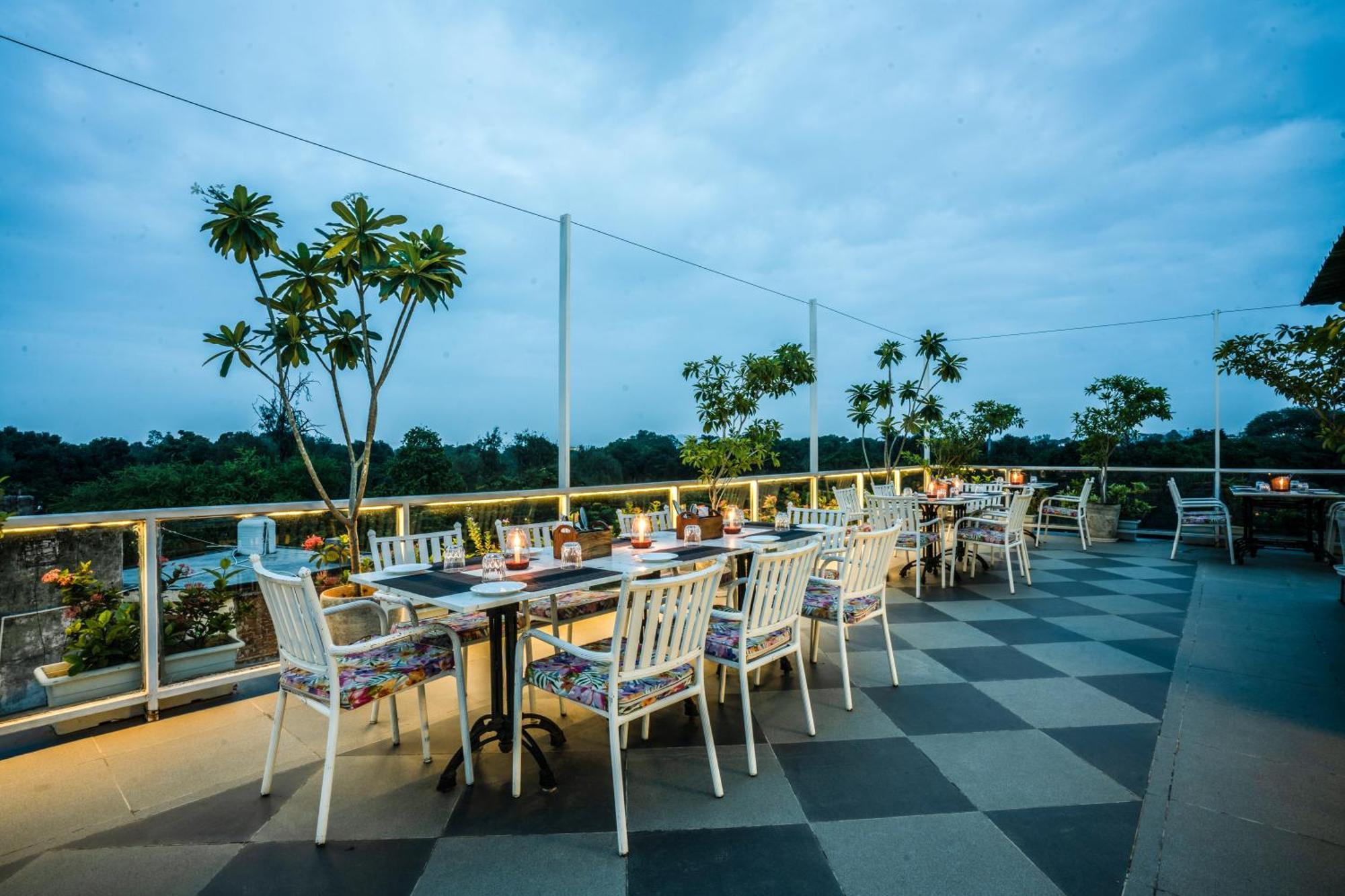 Tripli Hotels Shiv Villas Udajpur Zewnętrze zdjęcie