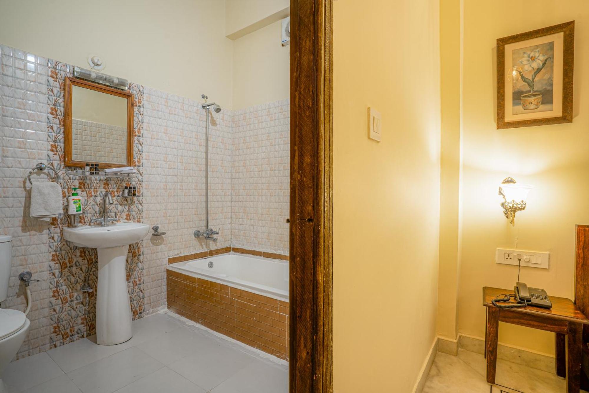 Tripli Hotels Shiv Villas Udajpur Zewnętrze zdjęcie